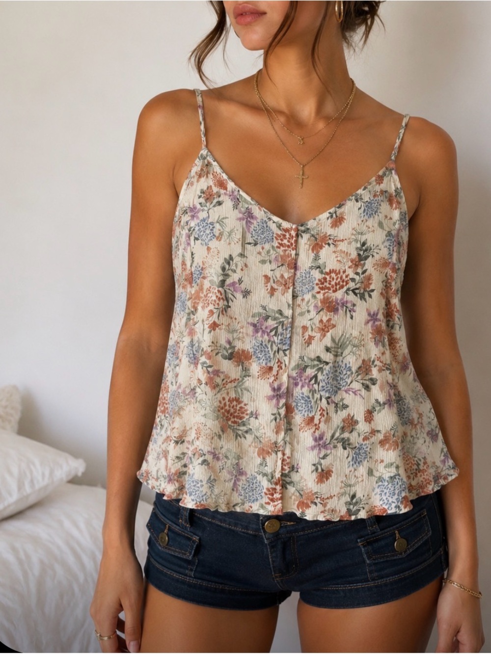 No Boundaries Cream Floral V-Neck Spaghetti Strap Cami